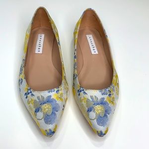 James Chan Floral Flats sz. 6